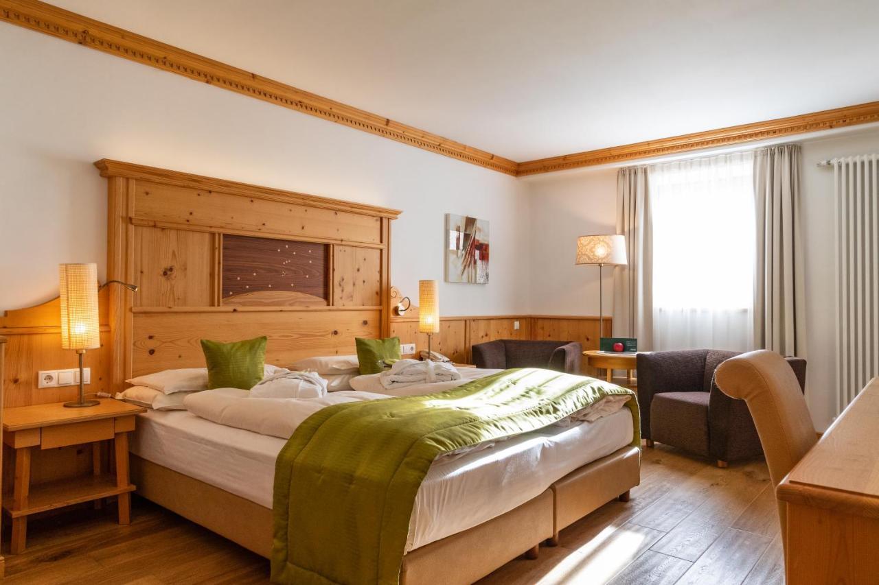 Vitalhotel Dosses Santa Cristina Val Gardena Eksteriør billede